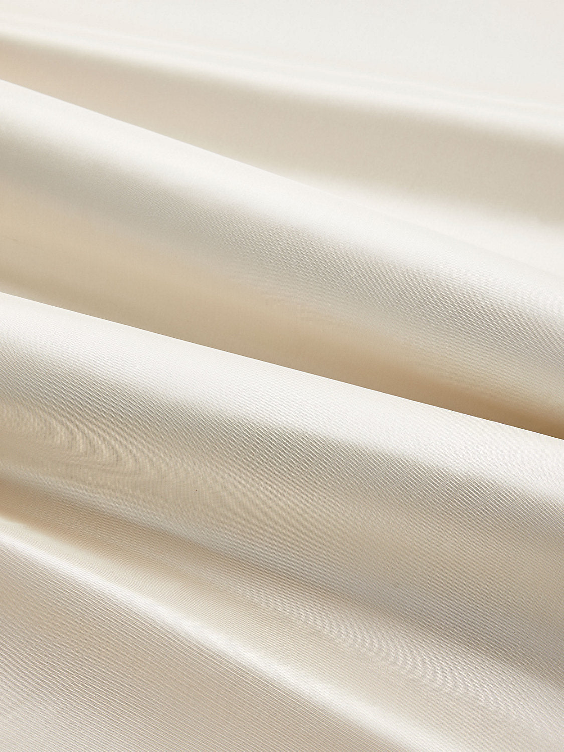 Olympia Silk Taffeta - Snowfall - Scalamandre Fabric