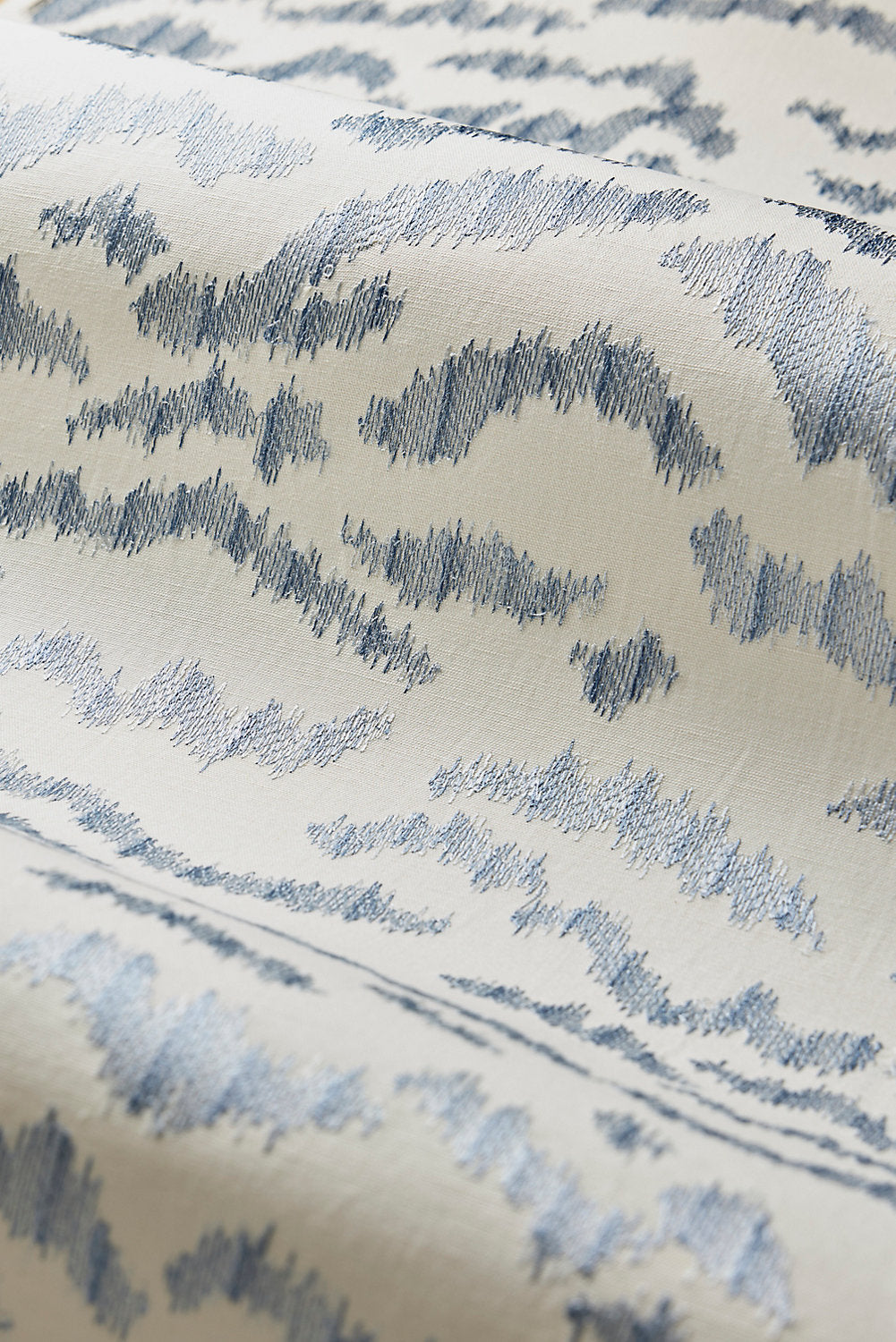 TIGRESS WALLCOVERING SKYLINE SC WP88506 0002 by Scalamandre Wallcovering