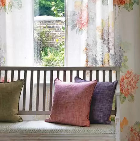 Fontibre Floriana White/Cream/Green - Nina Campbell - NCF4190-04 Fabric