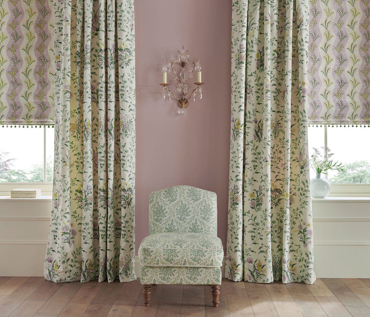 NC Dallimore Hollingbourne Green/Lilac - Nina Campbell - NCF4535-03 Fabric