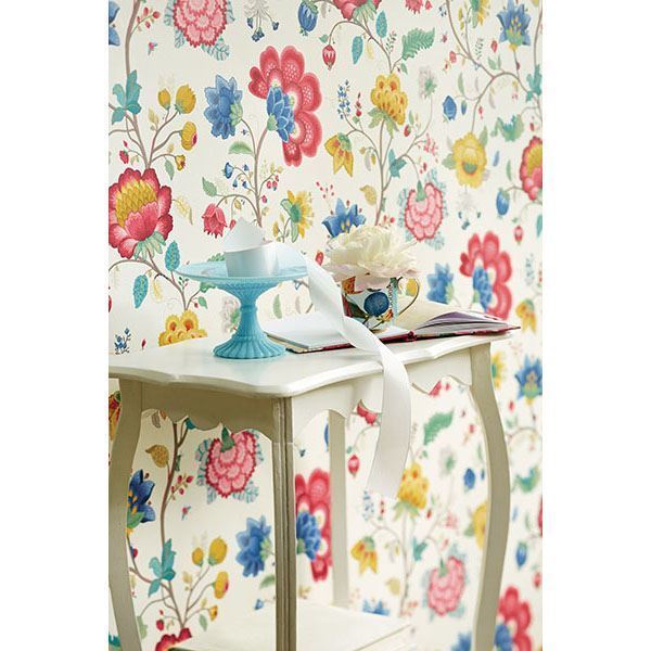 Epona Cream Floral Fantasy - York Wallcovering
