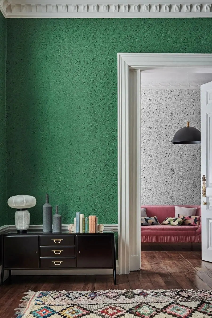 trompe l’oeil wallpaper patterns