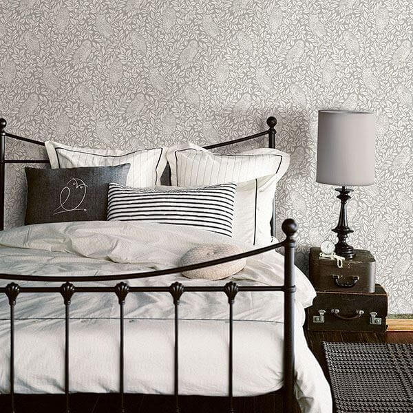 parliament-light-grey-owl-wallpaper-york-wallcoverings-3115-12411 - York Wallcoverings Papel pintado