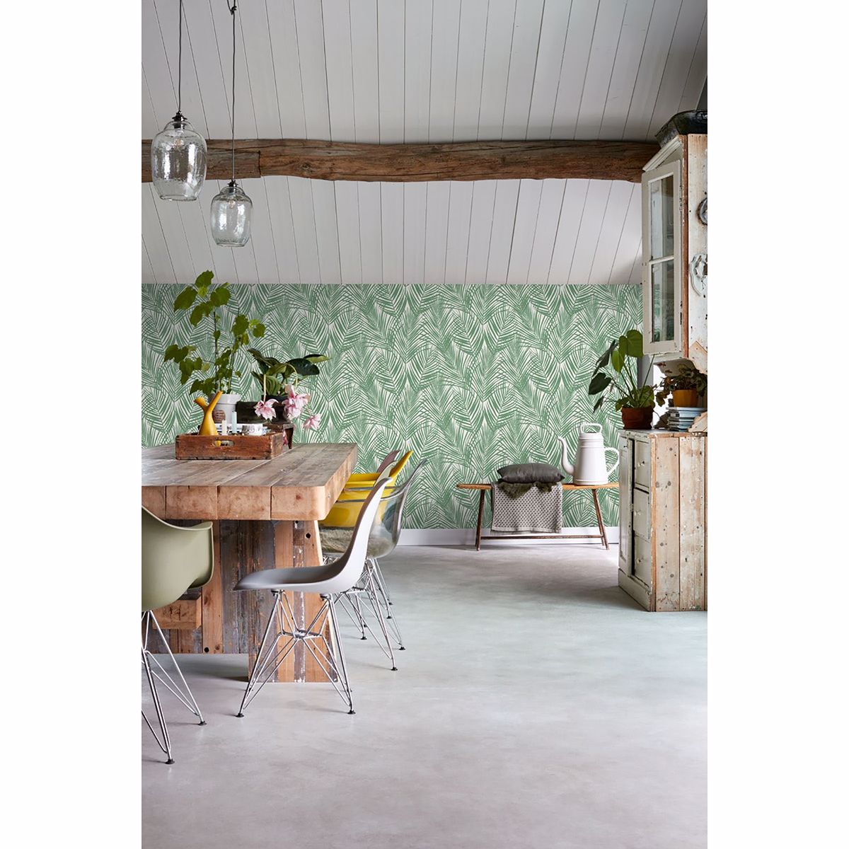 Fifi Green Palm Frond Wallpaper  | Brewster Wallcovering