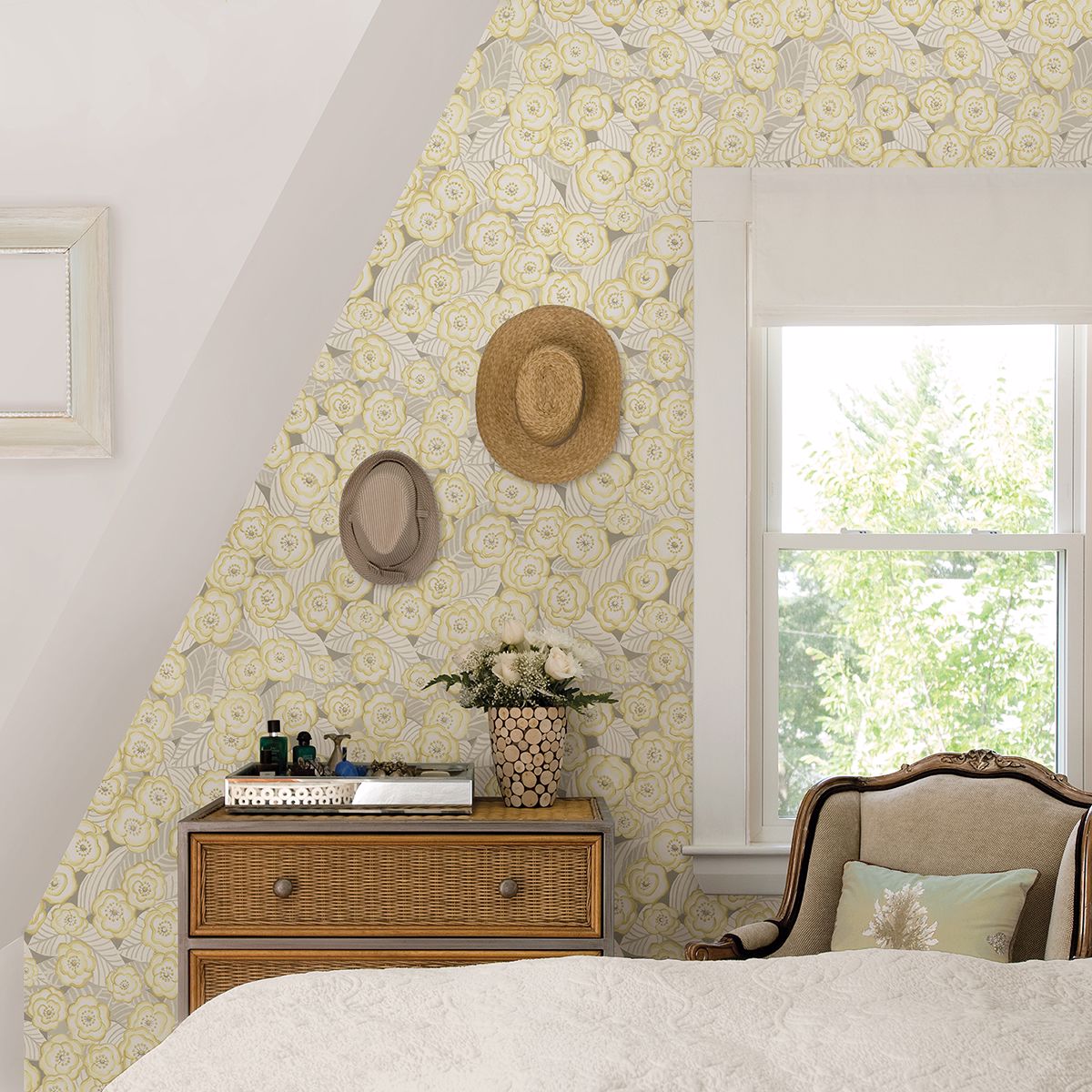 emery-light-yellow-floral-wallpaper-york-wallcoverings-2903-25834