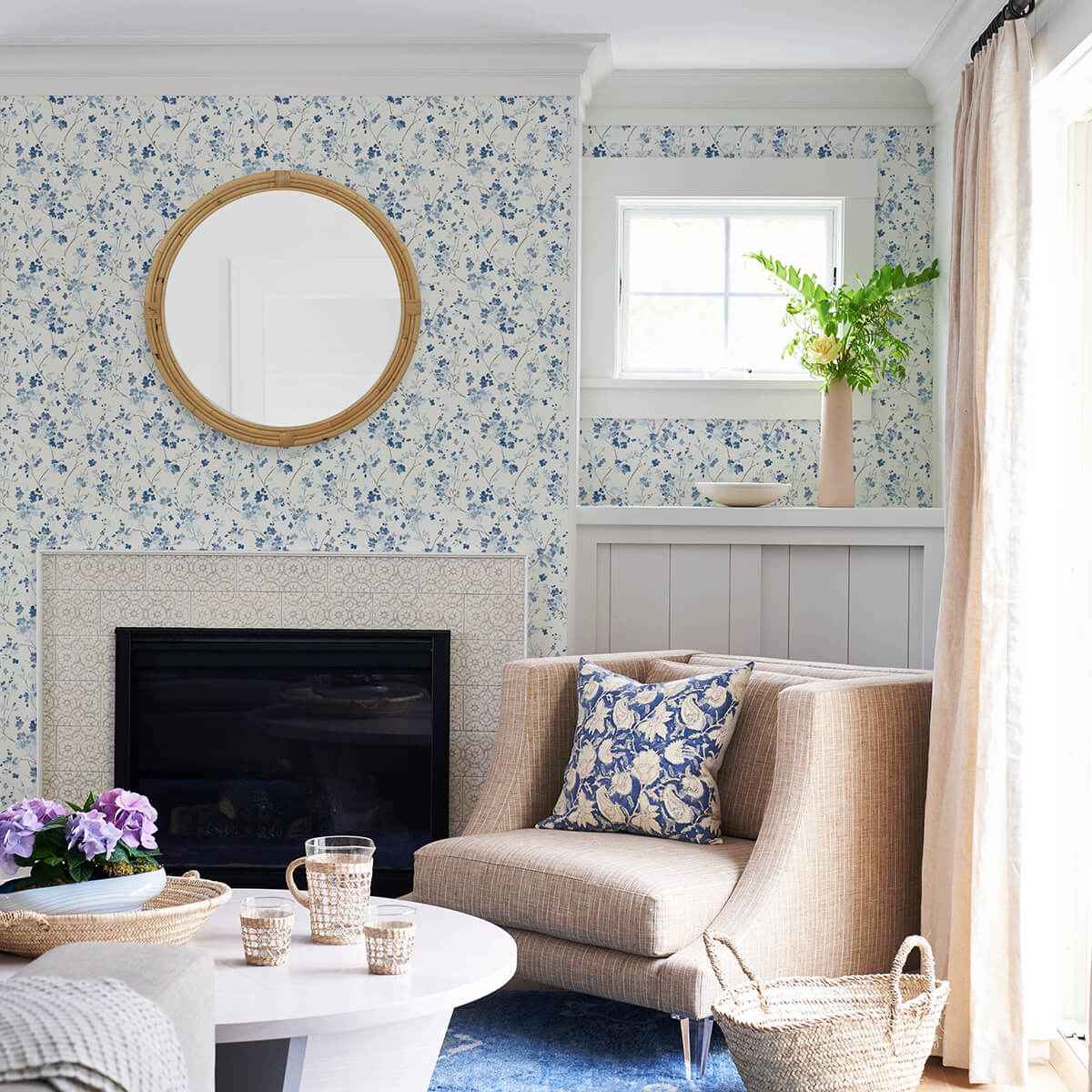 Glinda Navy Floral Trail Wallpaper - York Wallcoverings - 3122-10902 - York Wallcoverings Wallpaper