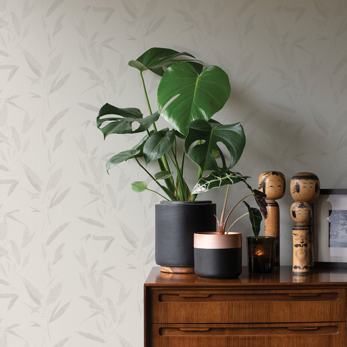 Kaiya Cream Leaves Wallpaper - Brewster Wallcovering