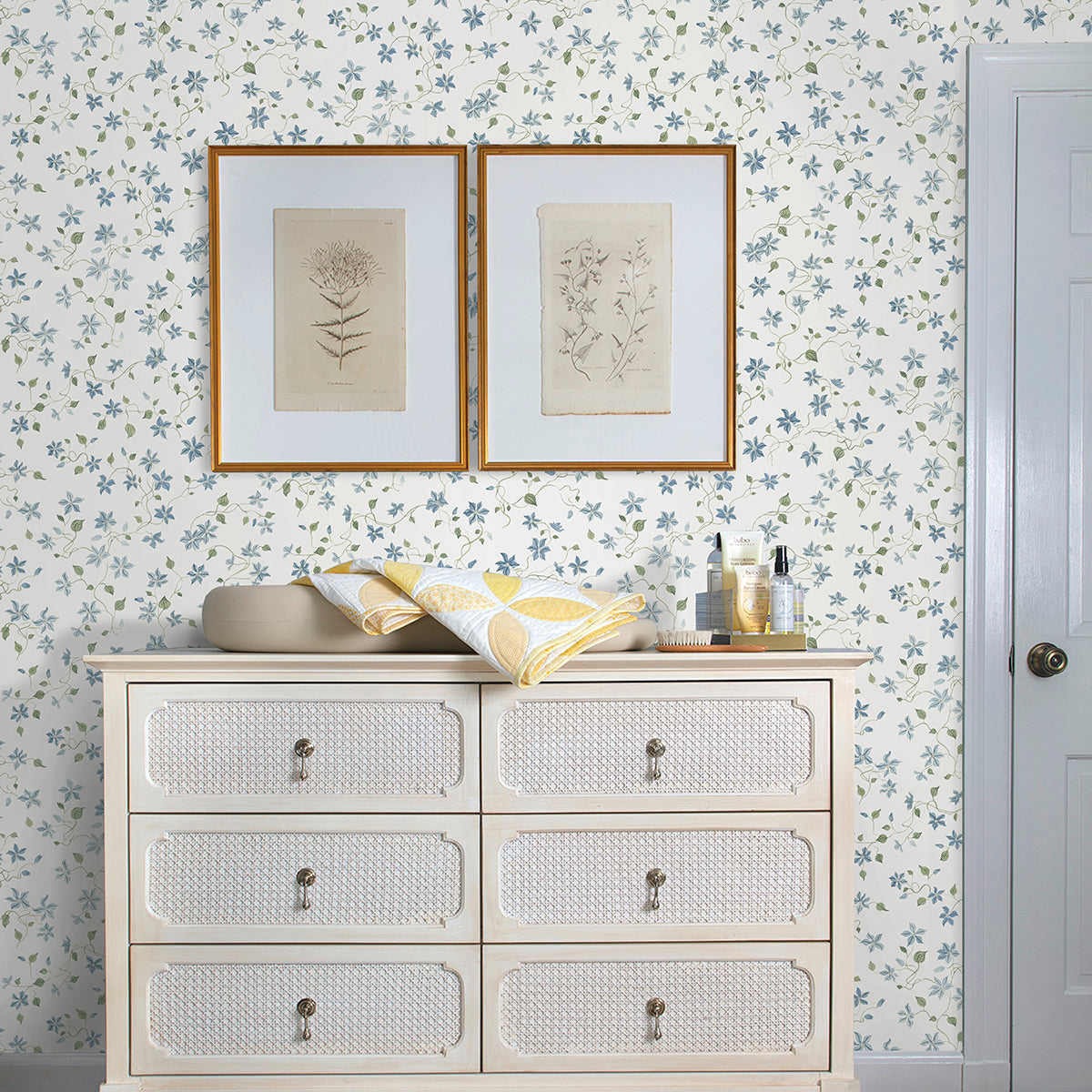 Betsy Blue Heather Floral Trail Wallpaper By Erin Gates - Brewster Wallcovering