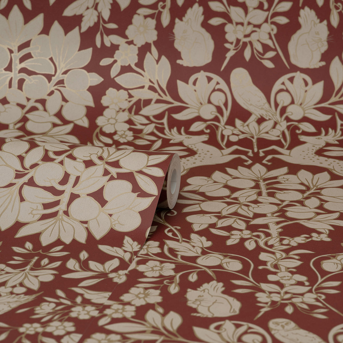richmond-maroon-floral-wallpaper-york-wallcoverings-m1685 - York Wallcoverings Wallpaper
