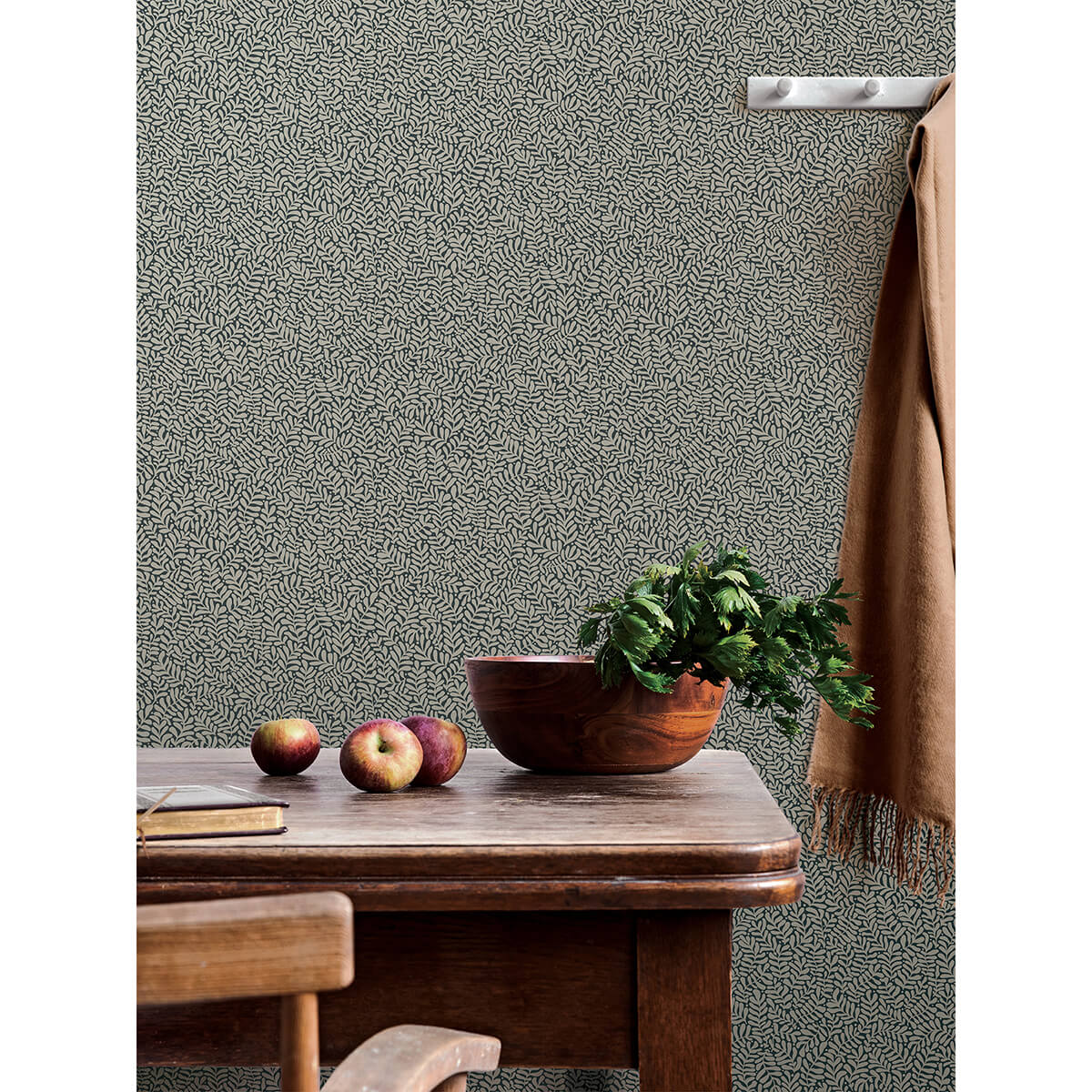 anna-dark-blue-fern-trail-wallpaper-york-wallcoverings-2999-55032 - York Wallcoverings Wallpaper