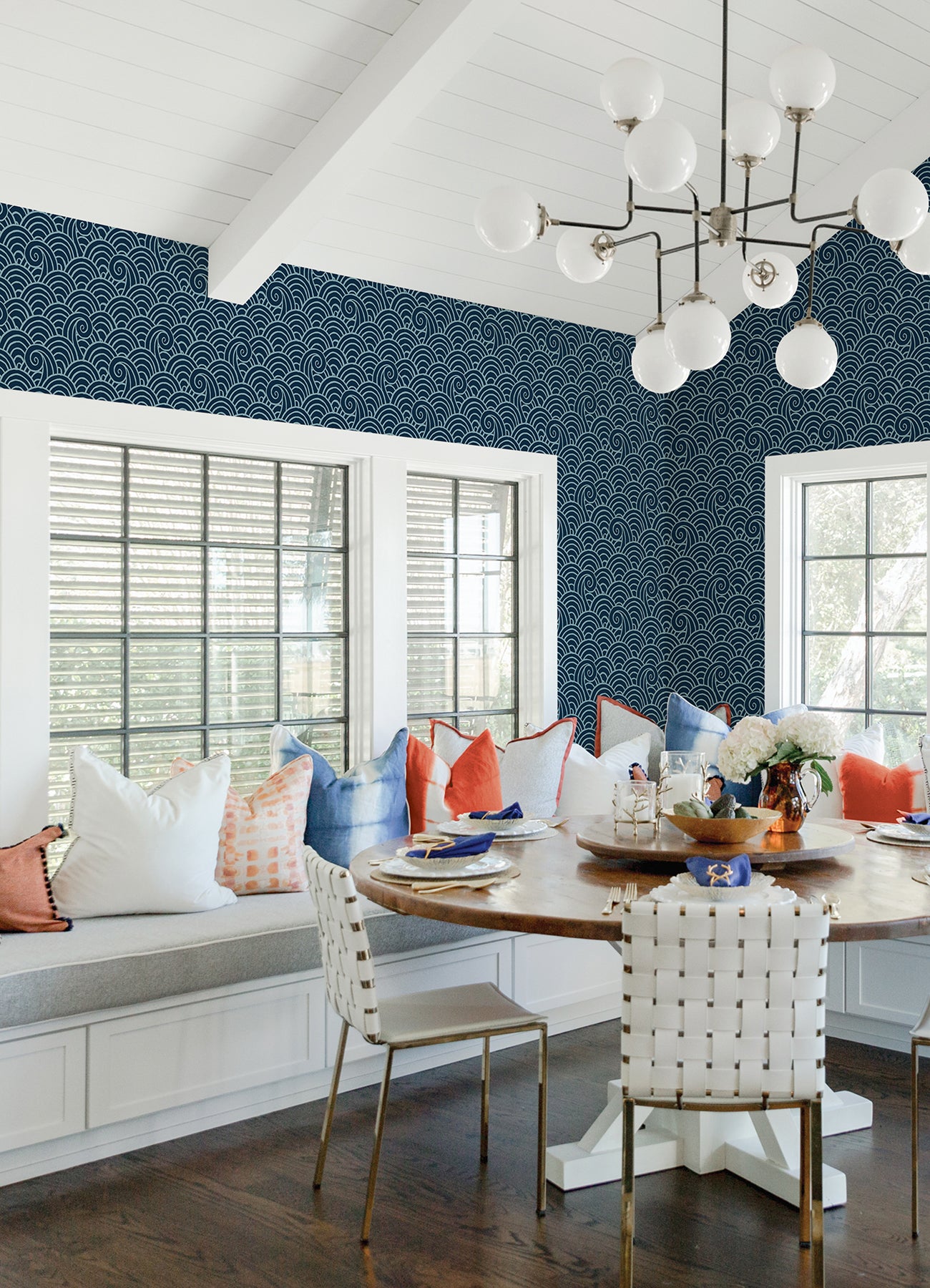 alorah-navy-wave-wallpaper-york-wallcoverings-4081-26305