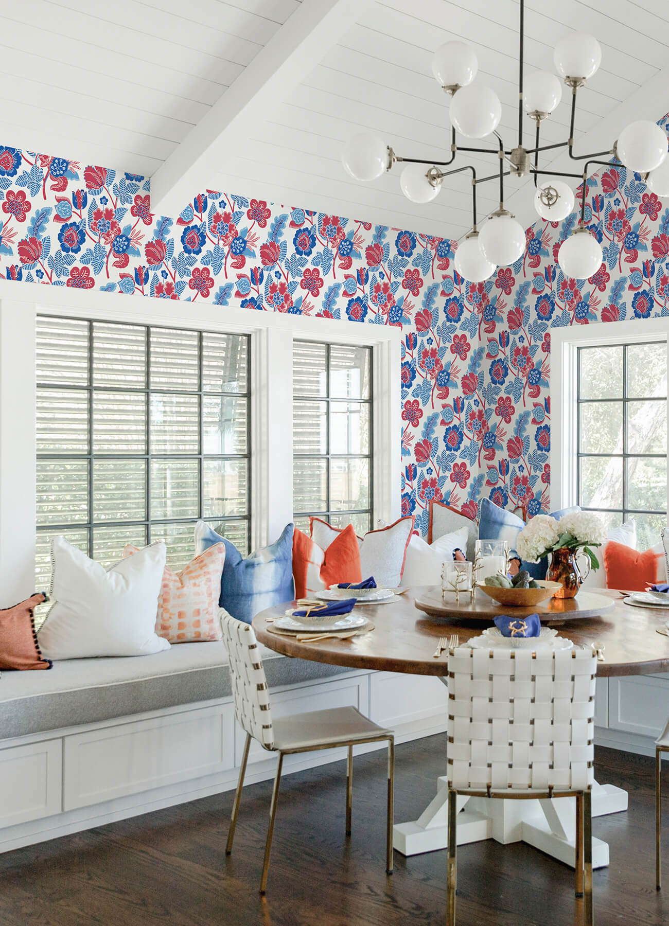 jana-red-jacobean-wallpaper-york-wallcoverings-4081-26338 - York Wallcoverings Papel pintado