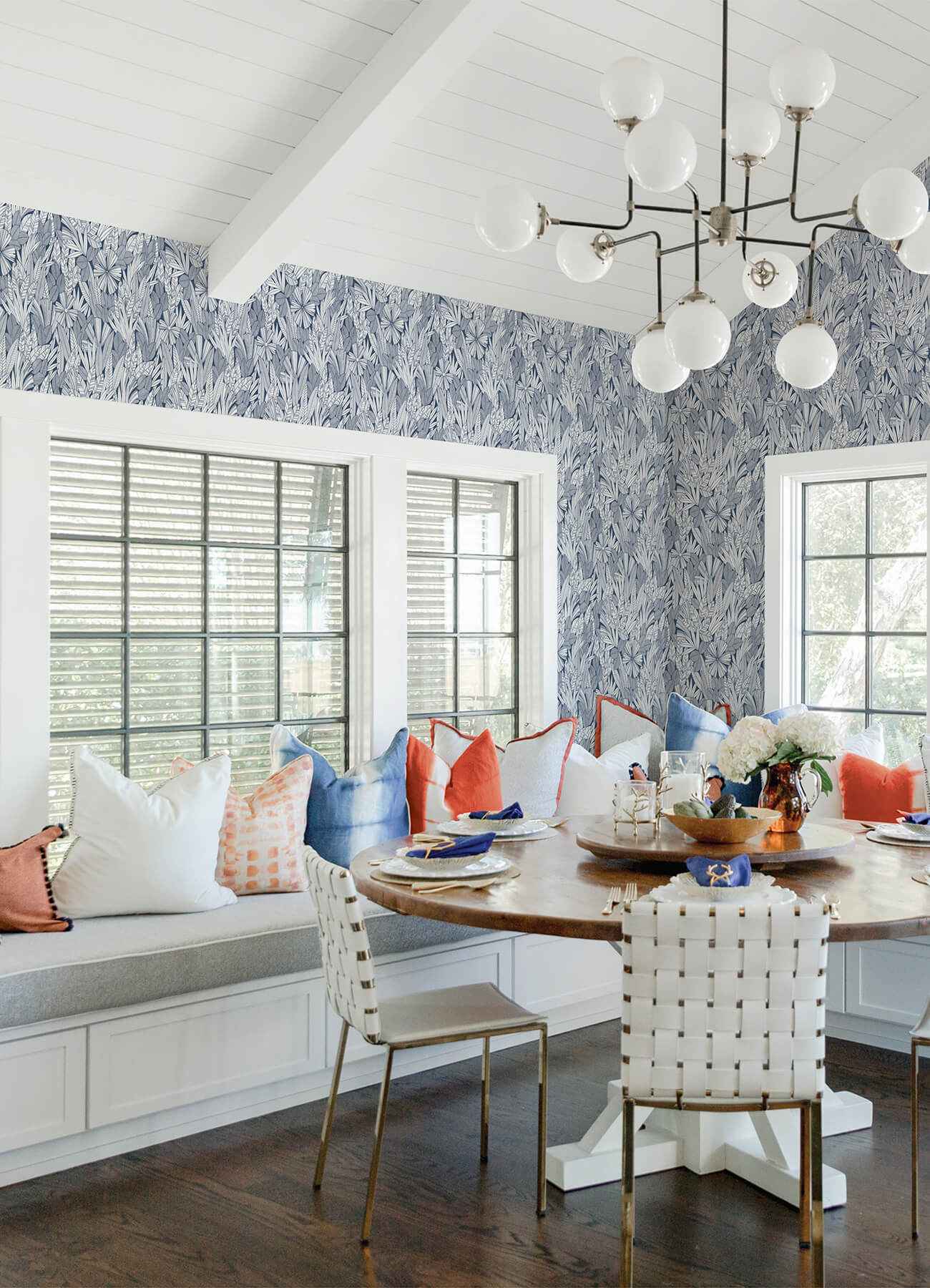 Bannon Blue Leaves Wallpaper - York Wallcoverings - 4081-26342 - York Wallcoverings Wallpaper