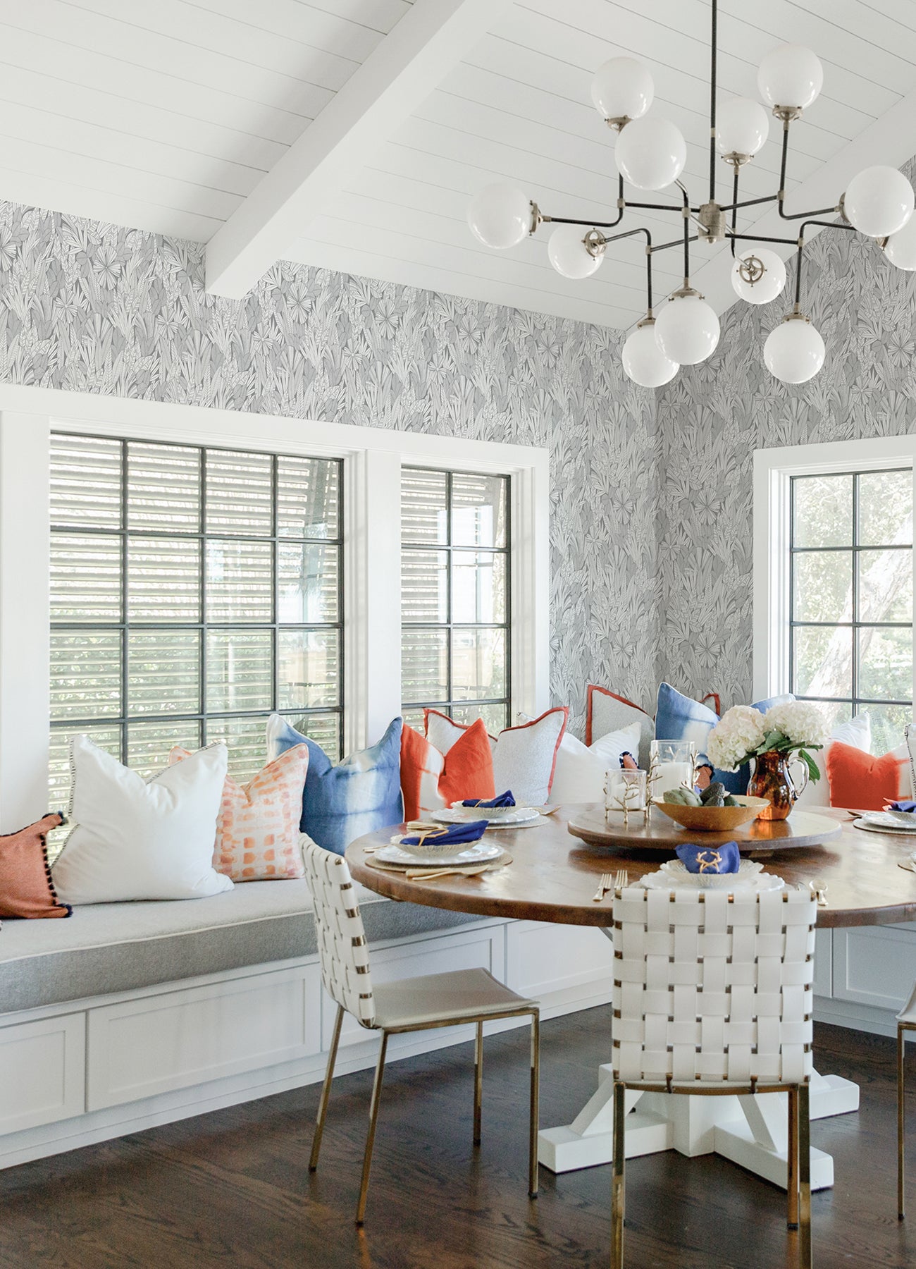 bannon-grey-leaves-wallpaper-york-wallcoverings-4081-26344