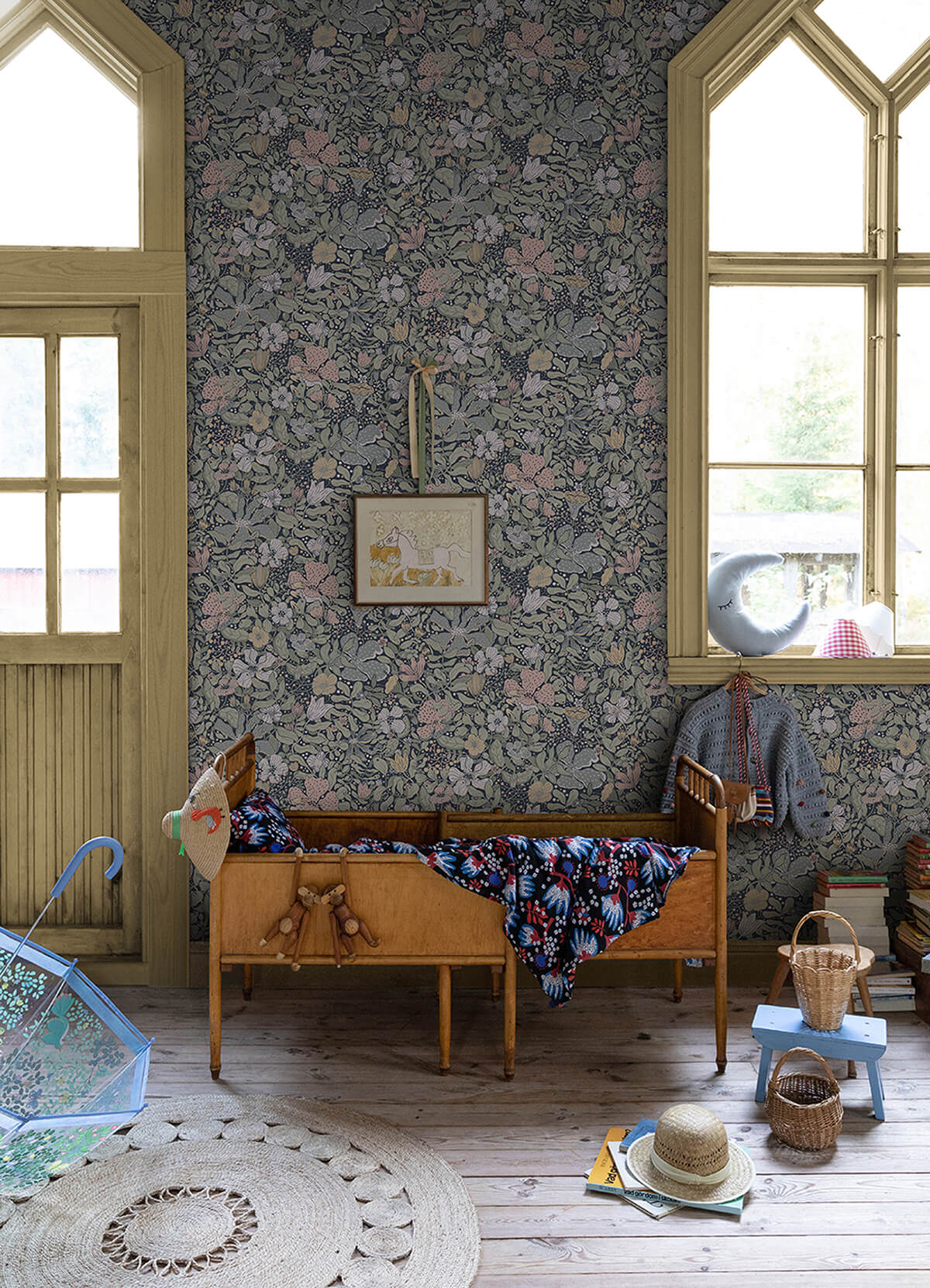 midsommar-dark-blue-floral-medley-wallpaper-york-wallcoverings-4111-63021 - York Wallcoverings Wallpaper