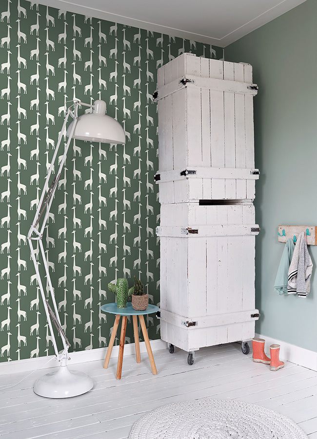 Vivi Green Giraffe Wallpaper - Brewster Wallcovering