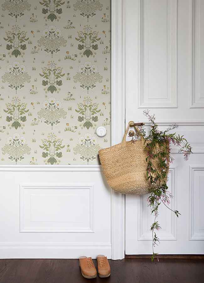 Elda Olive Delicate Daisies Wallpaper - York Wallcoverings - 4080-83133 - York Wallcoverings Wallpaper
