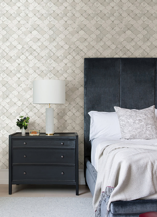 Pilak Silver Ogee Tile Wallpaper - Brewster Wallcovering