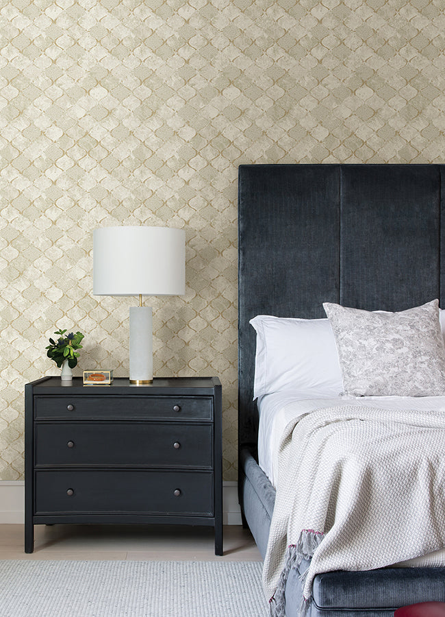 Pilak Gold Ogee Tile Wallpaper - Brewster Wallcovering