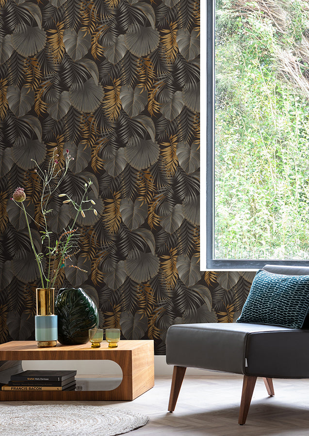 Valdivi Black Palm Fronds Wallpaper - Brewster Wallcovering