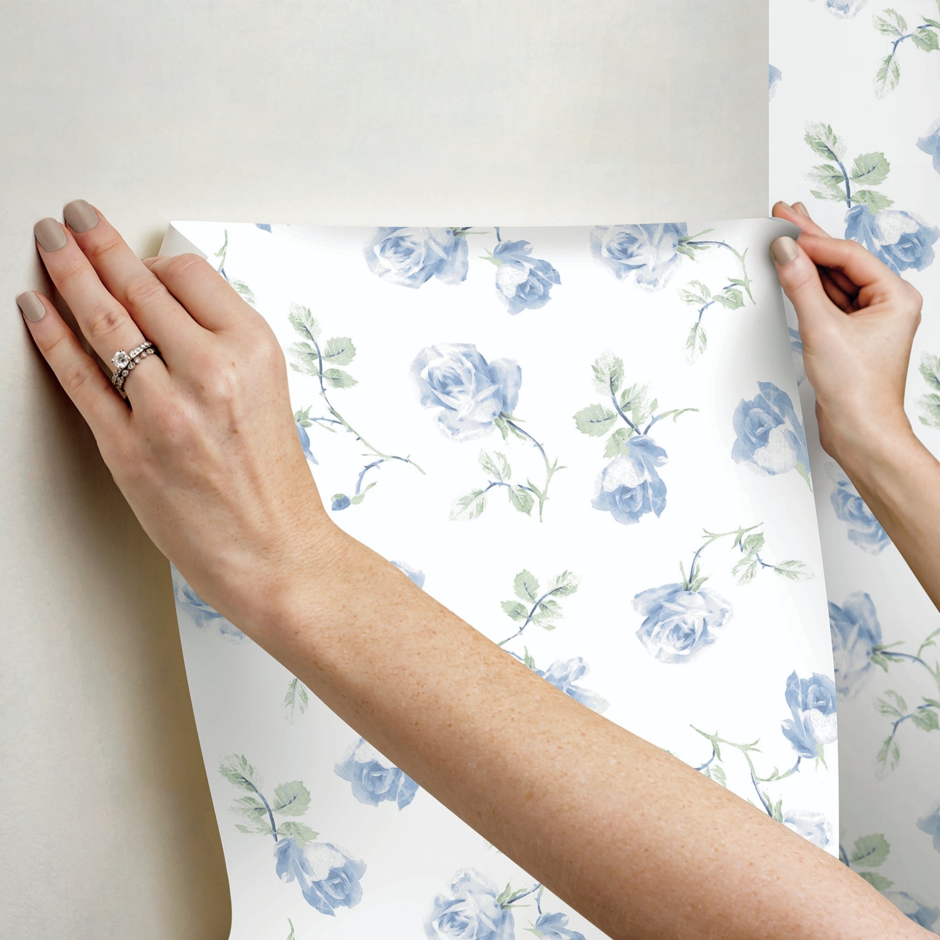 ribbon-rosa-french-blue-loose-roses-wallpaper-york-wallcoverings-ast6085