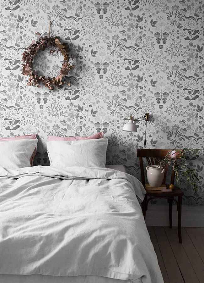 Groh Grey Floral Wallpaper - York Wallcoverings - 4143-22029 - York Wallcoverings Wallpaper