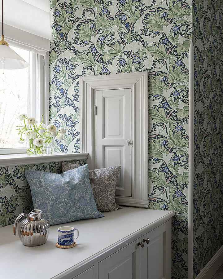 Granville Green Leafy Vine Wallpaper - York Wallcoverings - 4153-82014 - York Wallcoverings Wallpaper