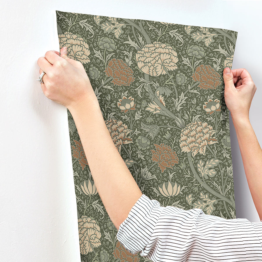 cray-sea-green-floral-trail-wallpaper-york-wallcoverings-4153-82035