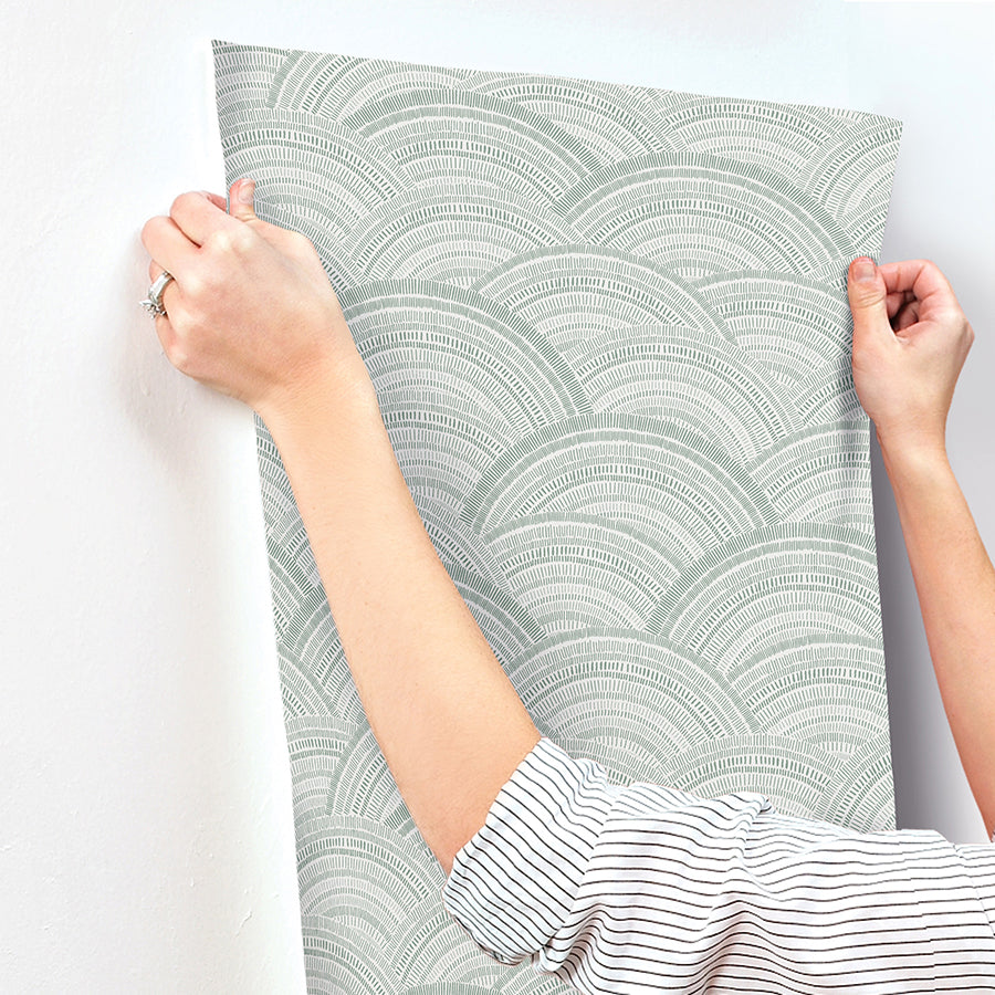 encircle-sea-green-geometric-wallpaper-york-wallcoverings-4146-27202