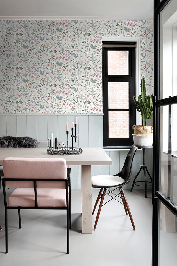 letitia-purple-summer-meadows-wallpaper-york-wallcoverings-dd139482 - York Wallcoverings Wallpaper