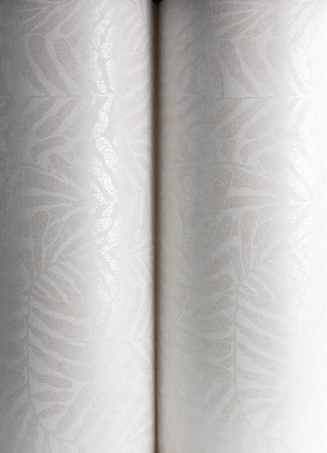 gabriel-pearl-fern-wallpaper-york-wallcoverings-4155-27314 - York Wallcoverings Wallpaper