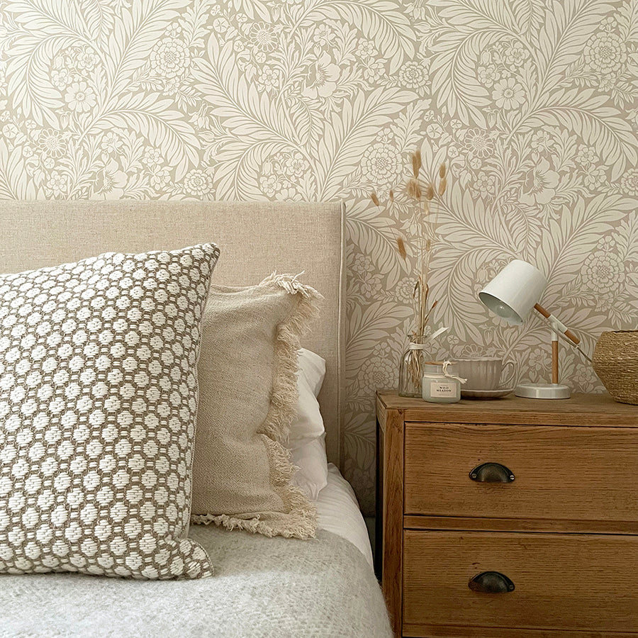 florence-neutral-leaf-wallpaper-york-wallcoverings-bg722 - York Wallcoverings Wallpaper