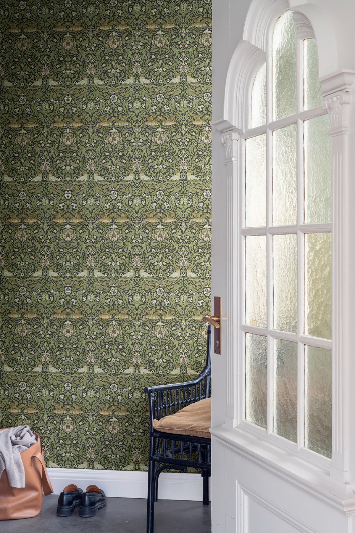 bird-green-floral-thicket-wallpaper-york-wallcoverings-4171-82063