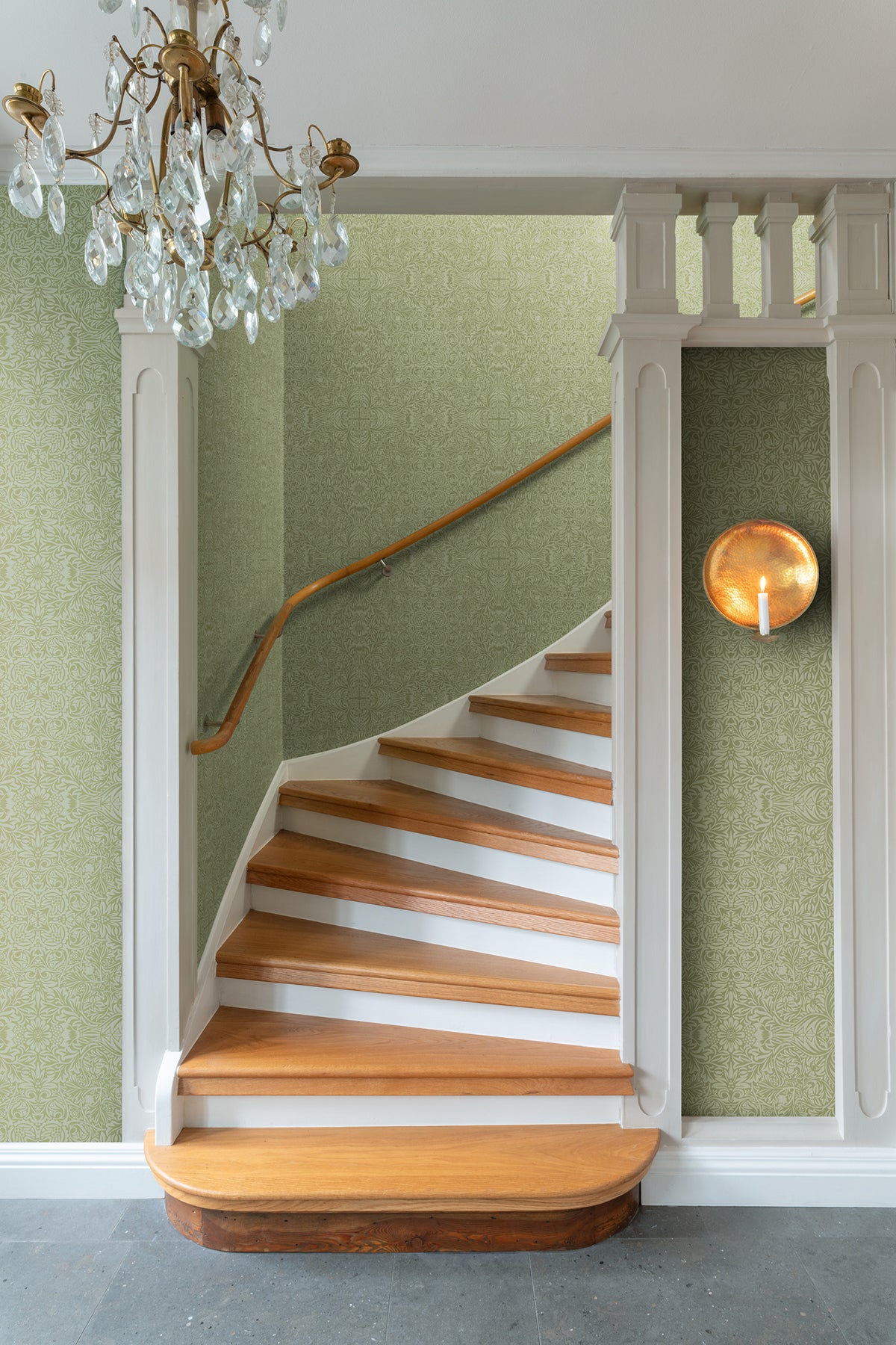 ceiling-green-intricate-floral-wallpaper-york-wallcoverings-4171-82071