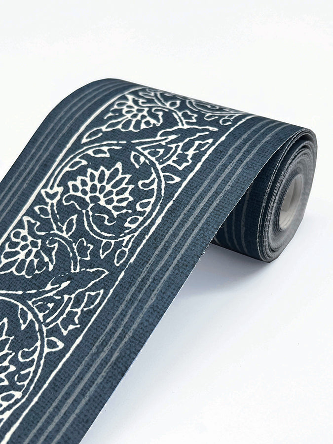 carved-floral-blue-trim-wall-border-york-wallcoverings-4148-14502
