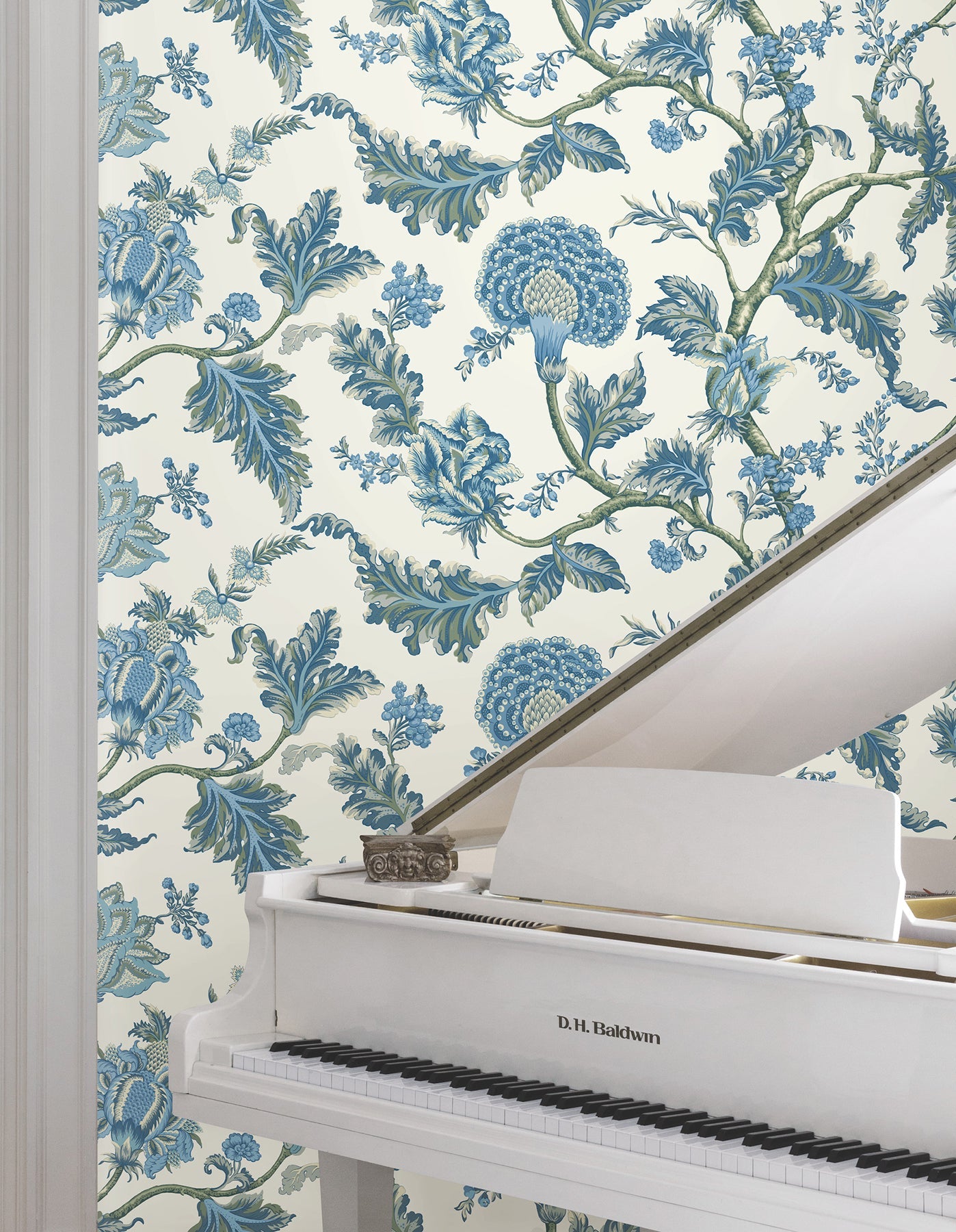 monroe-wallpaper-blue-york-wallcoverings-mx9624w