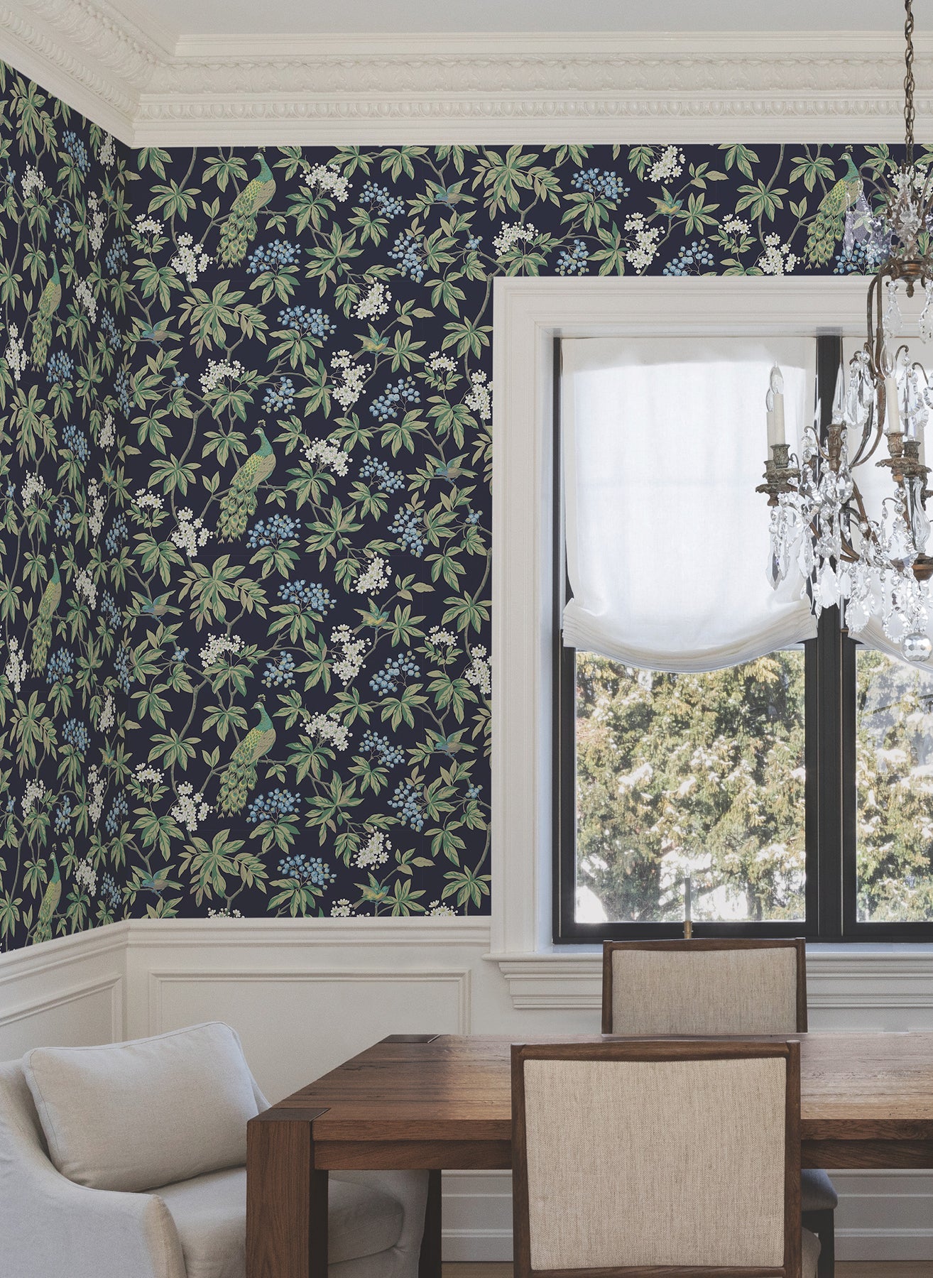 peacock-estate-wallpaper-navy-york-wallcoverings-mx9661