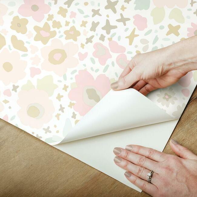 dwellstudio-posey-sidewall-premium-peel-stick-wallpaper-pastel-york-wallcoverings-psw1186rl
