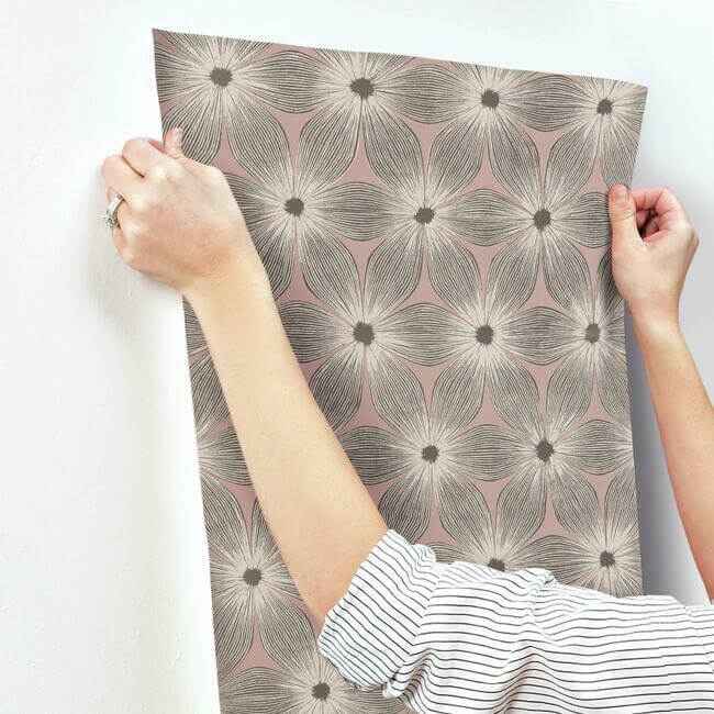 Everlasting Coral & Gold Wallpaper - York Wallcoverings - CI2301 - York Wallcoverings Wallpaper