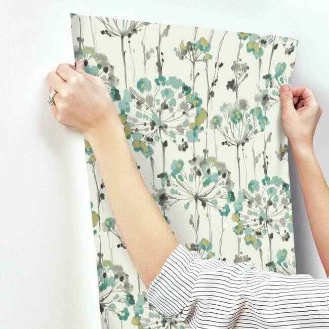 Flourish Gold Metallic Wallpaper - York Wallcoverings - CN2102 - York Wallcoverings Wallpaper