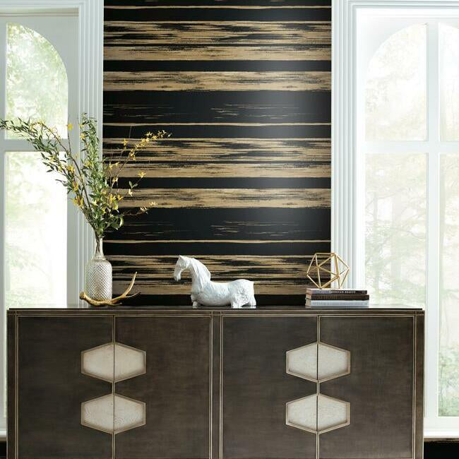 horizontal-dry-brush-wallpaper-black-gold-york-wallcoverings-kt2151