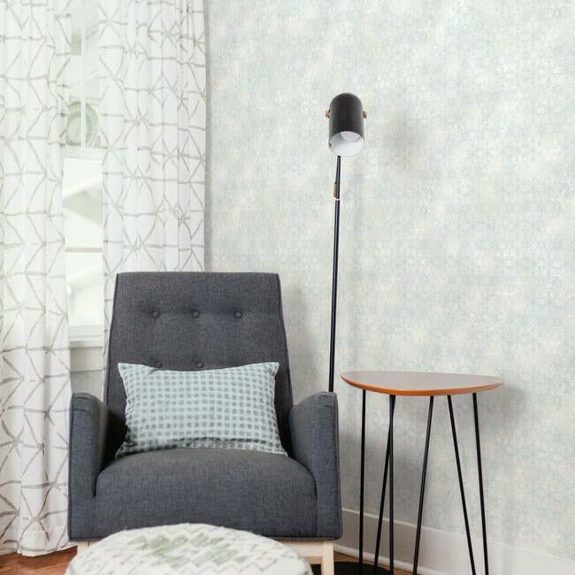 disney-frozen-2-snowflake-wallpaper-white-aqua-york-wallcoverings-di0962