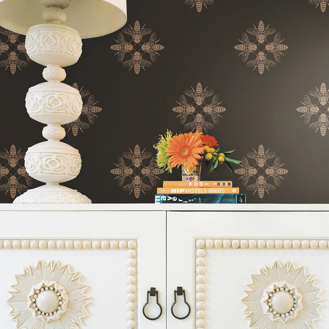 honey-bee-wallpaper-gold-black-york-wallcoverings-on1642