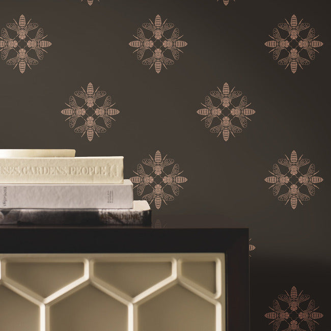 honey-bee-wallpaper-gold-black-york-wallcoverings-on1642