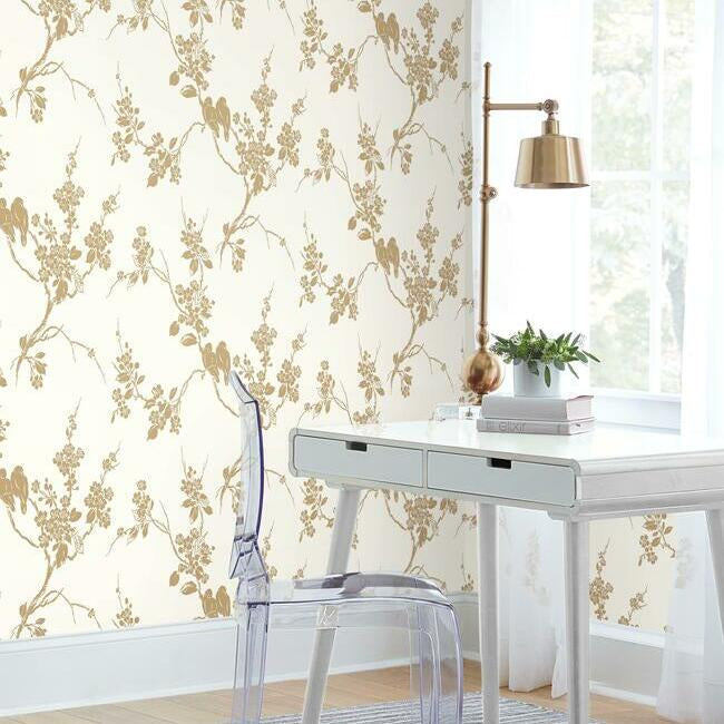 imperial-blossoms-branch-wallpaper-gold-metallic-york-wallcoverings-ss2590