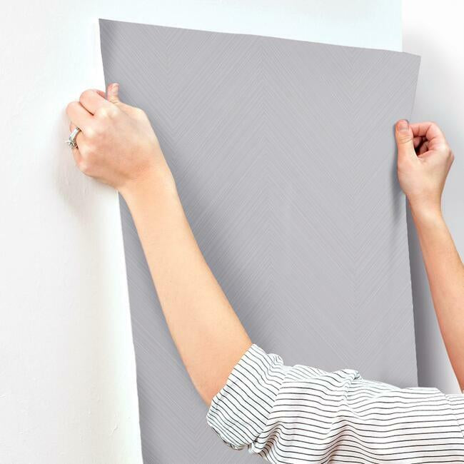 swept-chevron-wallpaper-lavender-grey-york-wallcoverings-sr1601