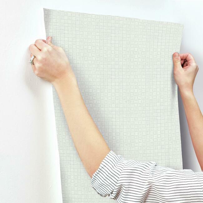 paradise-island-weave-wallpaper-light-grey-york-wallcoverings-tc2612