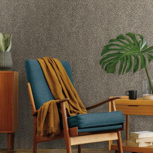 leopard-king-wallpaper-brown-york-wallcoverings-tc2684