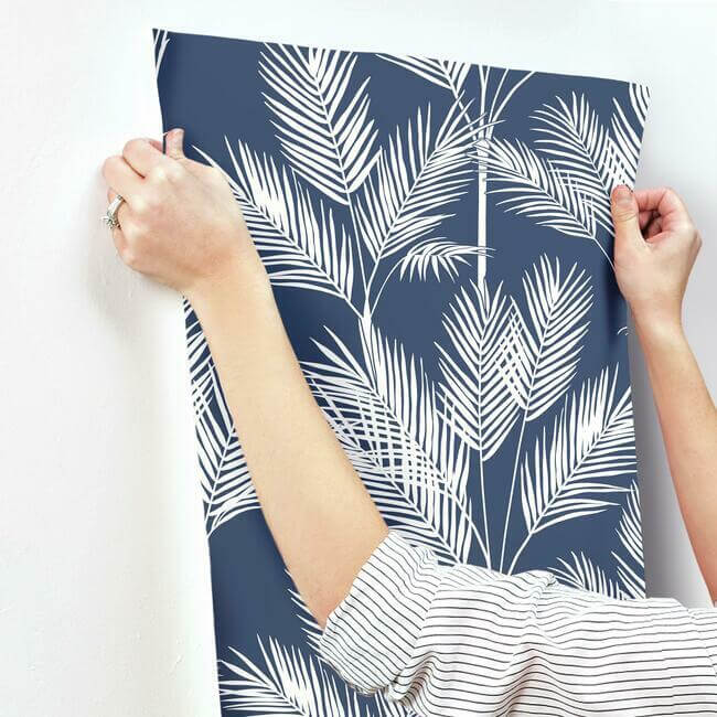 king-palm-silhouette-navy-wallpaper-york-wallcoverings-cv4410 - York Wallcoverings Wallpaper