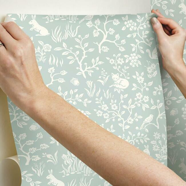 fox-hare-premium-peel-stick-wallpaper-mineral-green-york-wallcoverings-psw1167rl